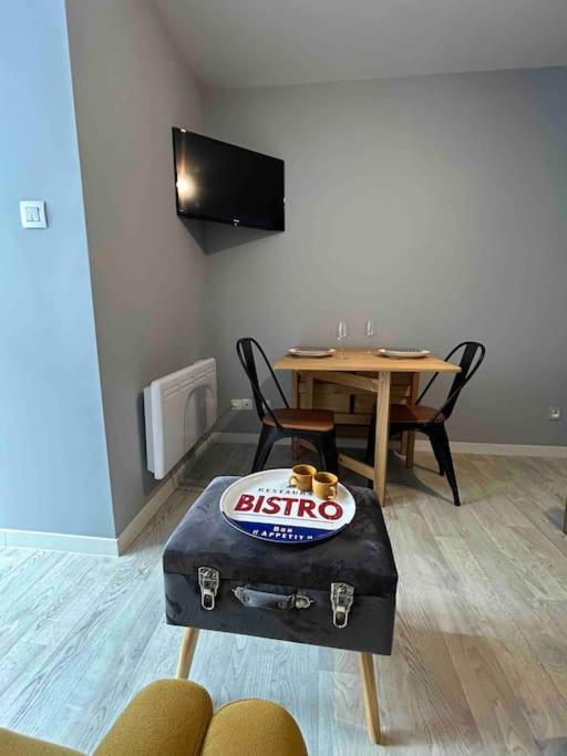 Le Petit Kiosque - Terrasse Parking & Local Velo Apartment Verdun-sur-Meuse Exterior photo